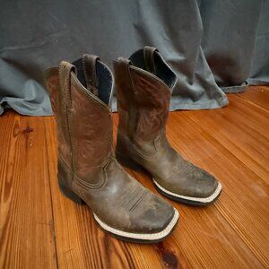 Kids Ariat Boots Size 12